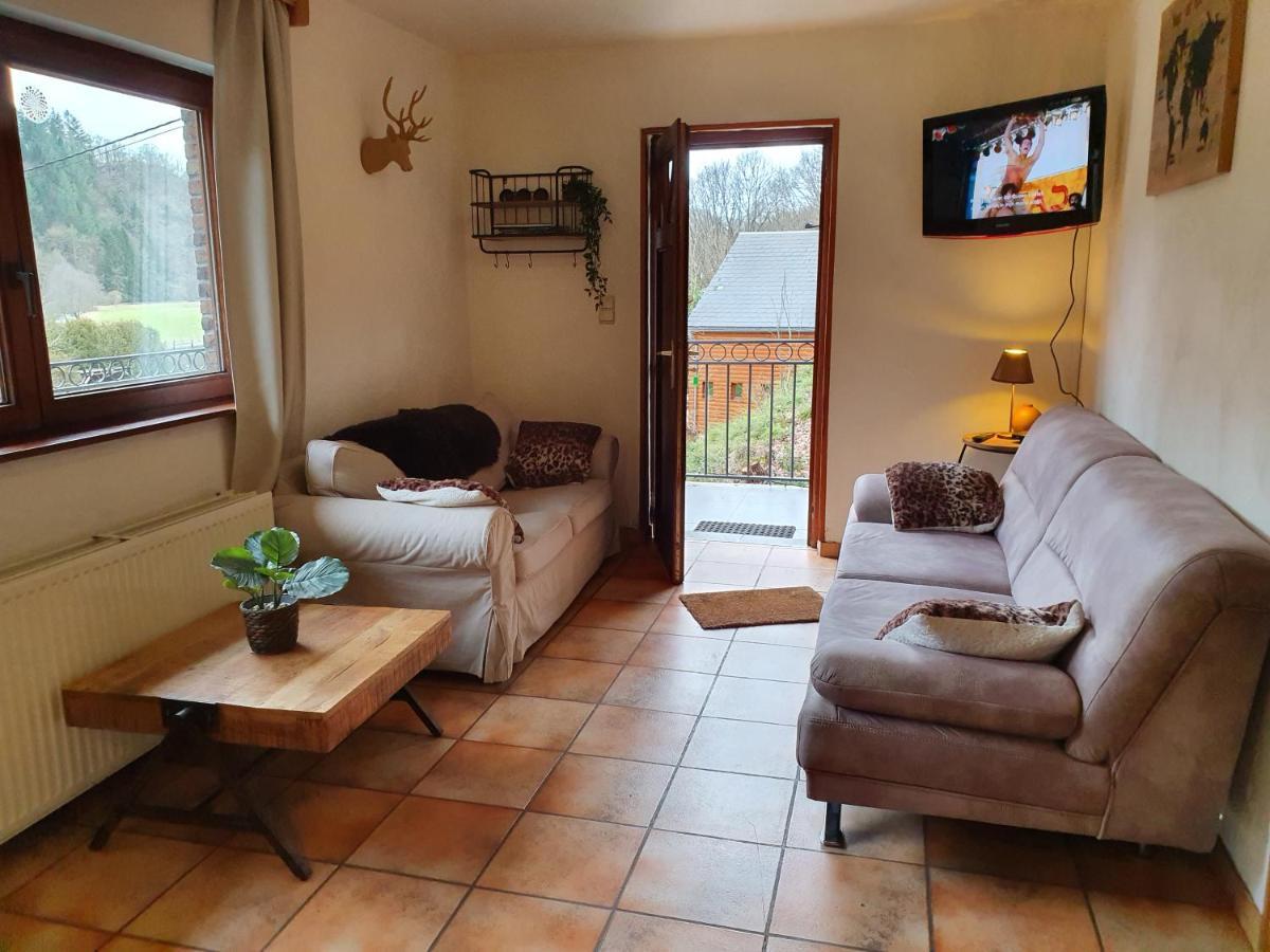 Relais Des Eveux Apartment Ла Рош ан Арден Екстериор снимка